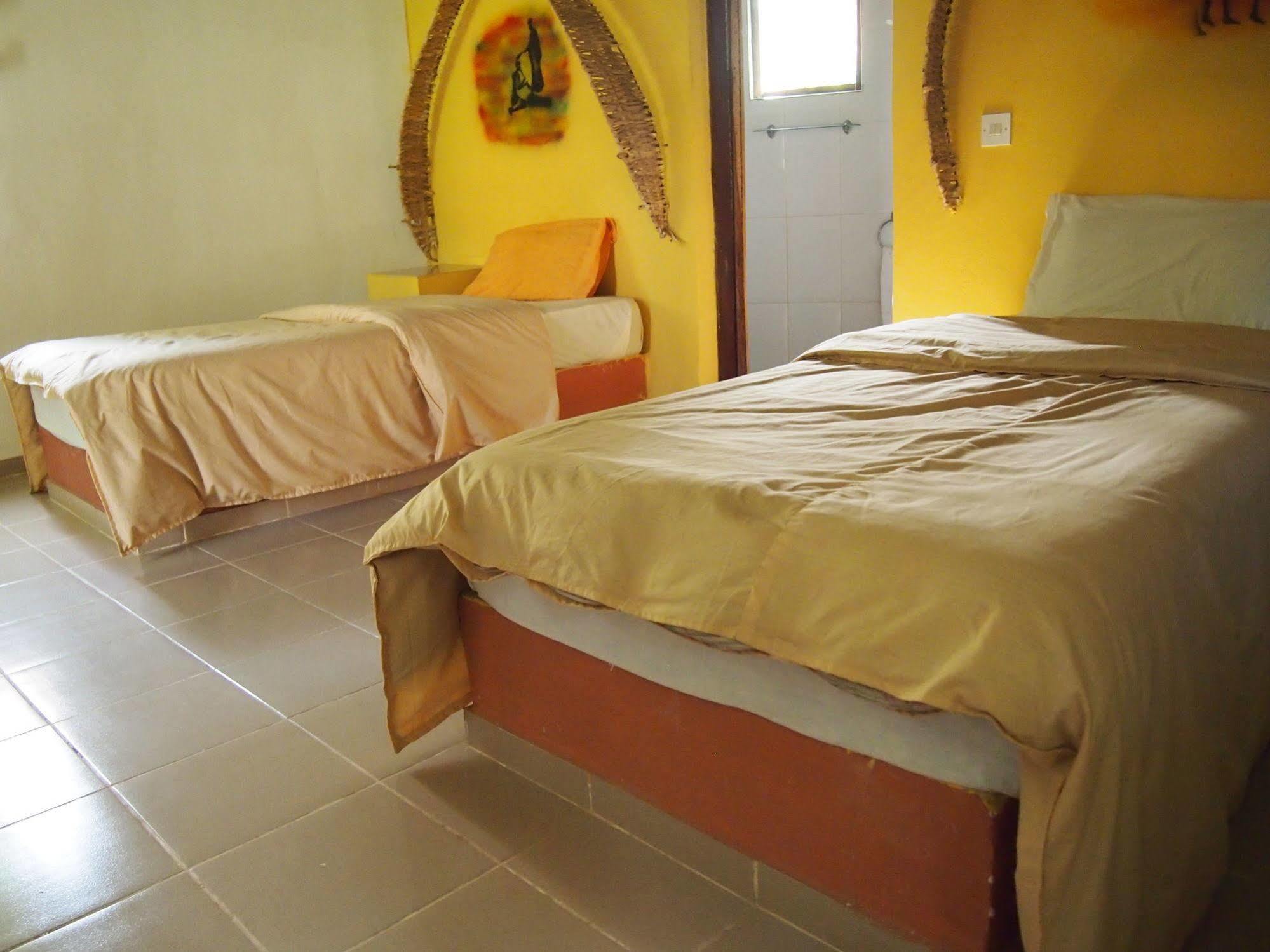 Footsteps Eco-Lodge Gunjur Εξωτερικό φωτογραφία