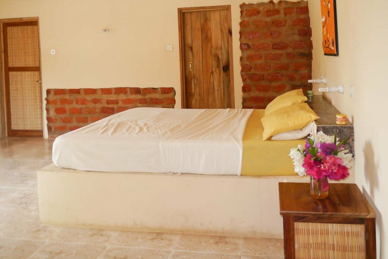 Footsteps Eco-Lodge Gunjur Εξωτερικό φωτογραφία